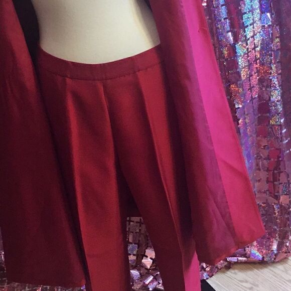 NWOT SUIT SET WITH JACKET & PANTS BY ANN TAYLOR in bright red - Picture 14 of 16